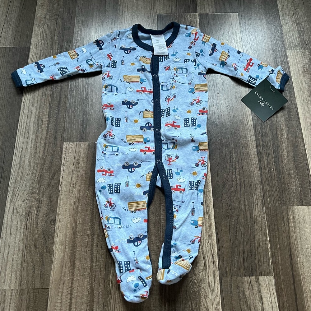 Laura Ashley Baby One Piece (size 6-9 months)